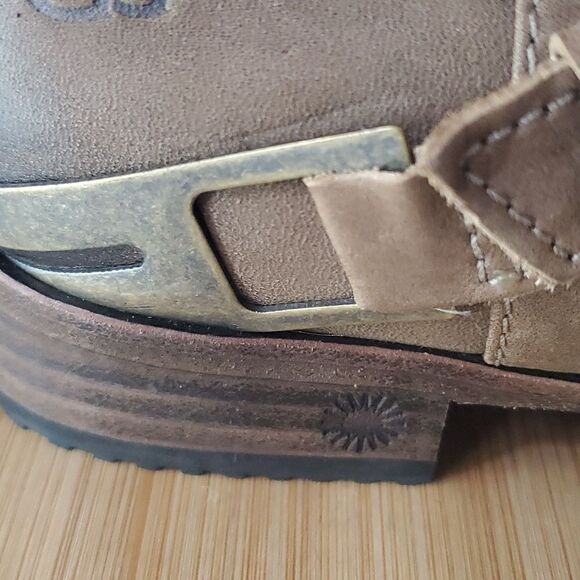 Ugg Australia Brown Leather Gold Hardware Harness Ankle Short Boots Women's 6 - Picture 3 of 13